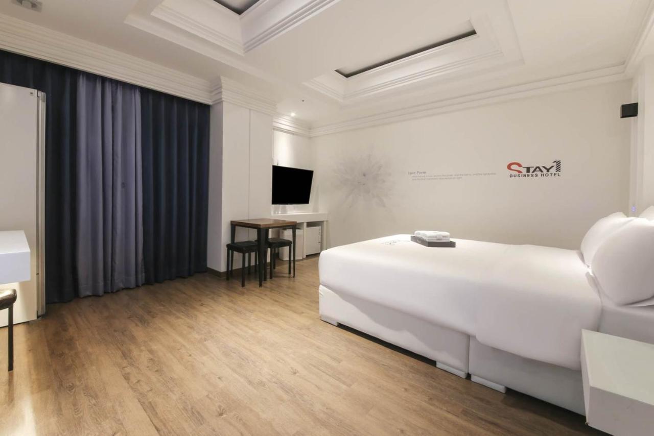 Stay Hotel Gwangju Metropolitan City Exterior foto